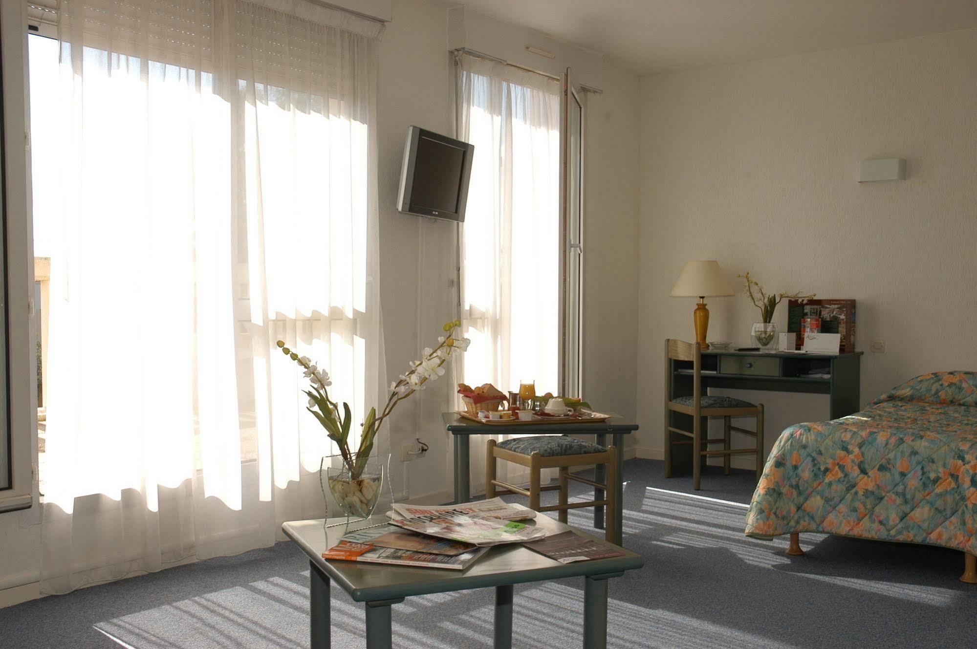Inter-Hotel Bordeaux Meriadeck Alton Bordéus Quarto foto